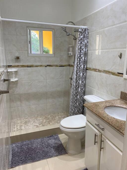 Lovely 2 Bedroom Apartment In Quiet Neighborhood! Philipsburg  Kültér fotó